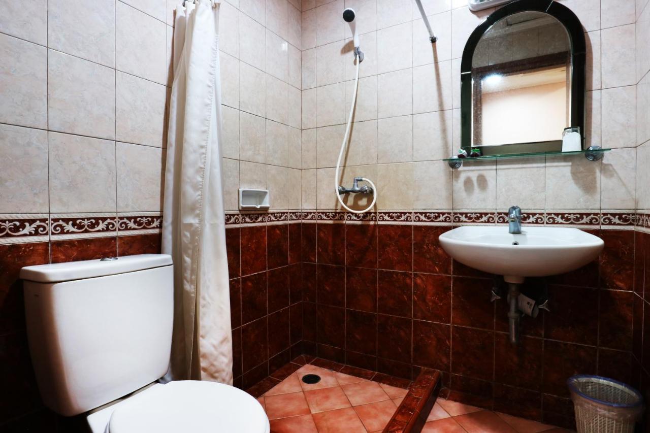 Reddoorz Plus Near Brawijaya Museum Μαλάνγκ Εξωτερικό φωτογραφία